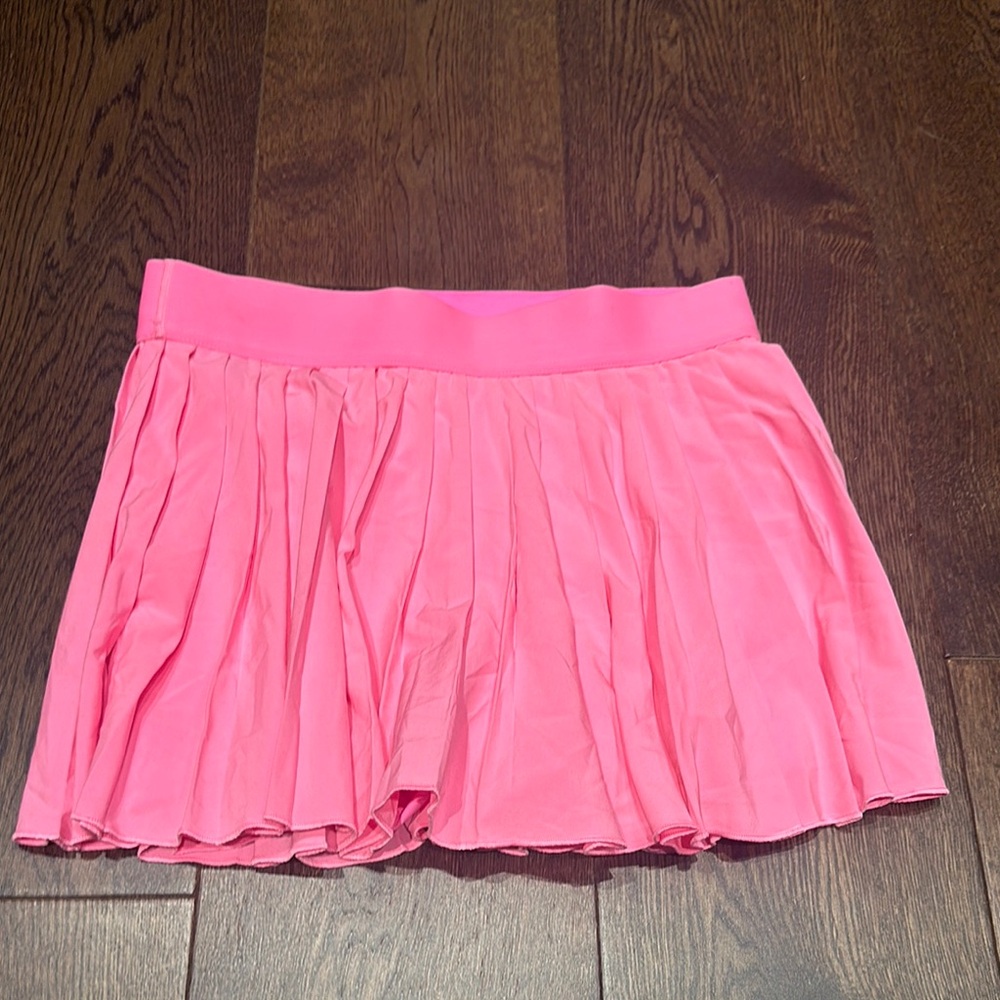 TNA tennis skirt